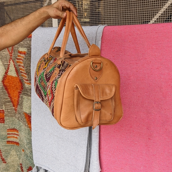 bag - Picture 2 of 3